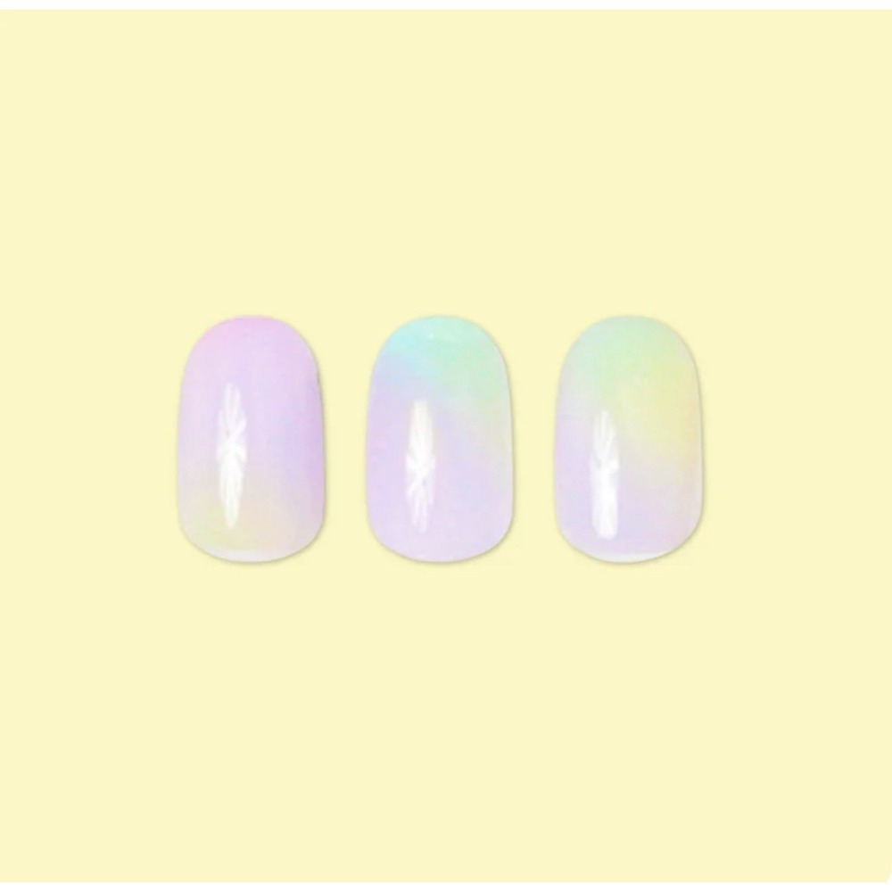Olive and June Nails The Instant Mani Short Tie Dye Press-On 42ct Glue Included - Picture 2 of 5